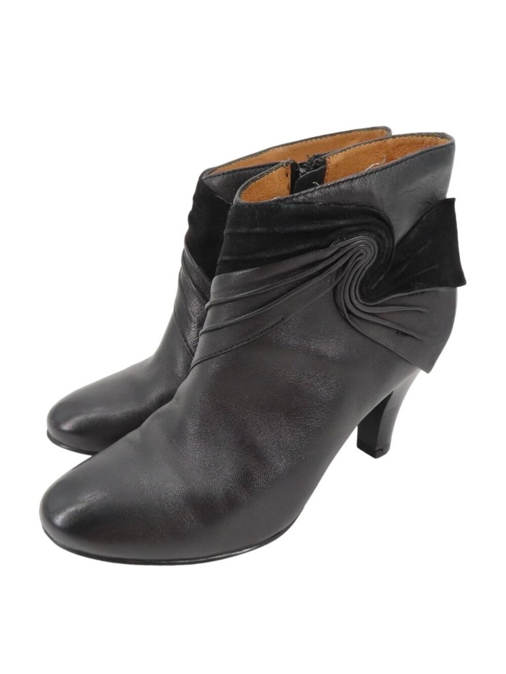 Sofft Women 7 M Style 1047301 Black Leather Swirl Ankle Boots Booties Shoes
